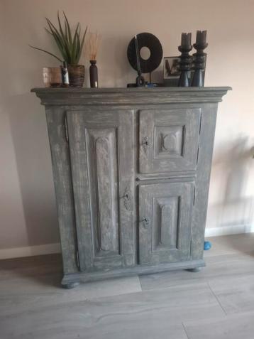 KAST GRATIS Afhalen donderdag 2 april