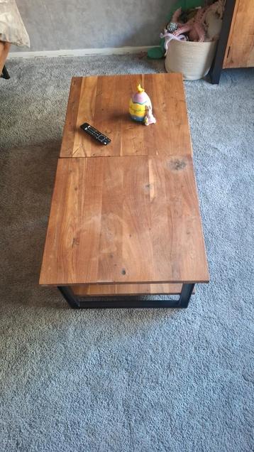 Gratis Set van 2 H&H bijzettafels/salontafels (60x60cm)