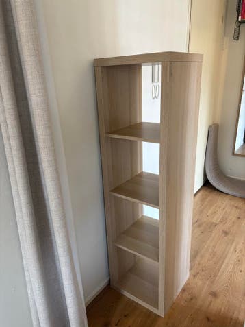 IKEA Kallax kast met kleine beschadiging