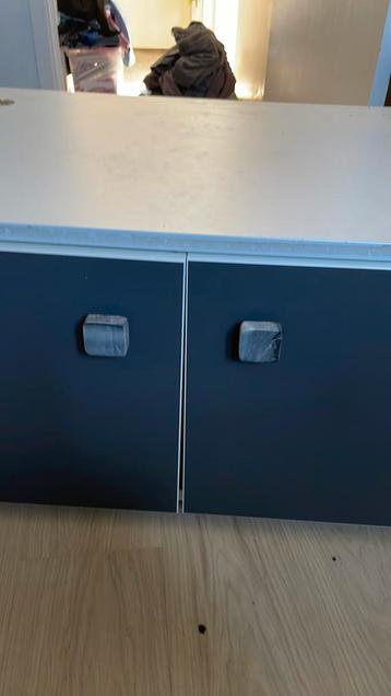 Kastje met 2 deurtjes