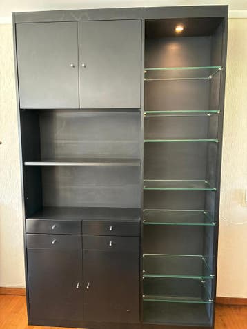 Vitrinekast opbergkast fabrikaat Interlubke, gratis