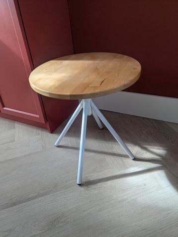 Bijzet tafeltje hout