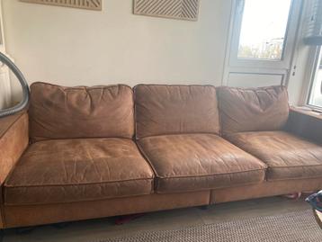 GRATIS!! 1 april ophalen Cognac kleurige bank