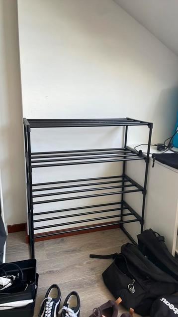 Gratis Shoerack