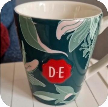 GEZOCHT: Douwe Egberts mok met bloemenprint