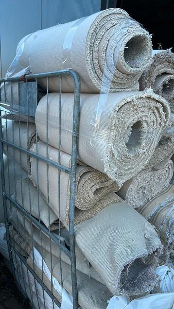 nieuwe tapijtrestanten vloerbedekking gratis af te halen