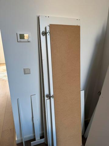 4 IKEA Wardrobes for free! To pick up until 02/04