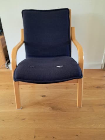 houten scandinavisch fauteuil