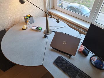 Gratis ophalen: bureau merk gispen