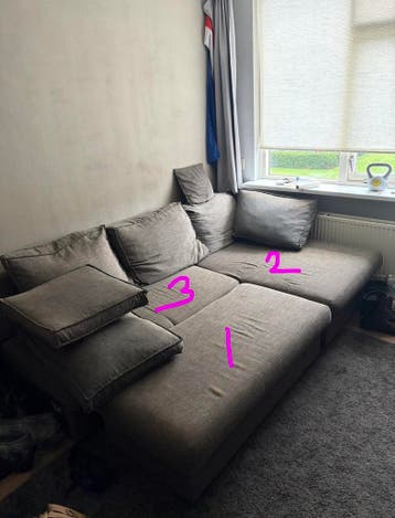 Grijze bank GRATIS met kussens