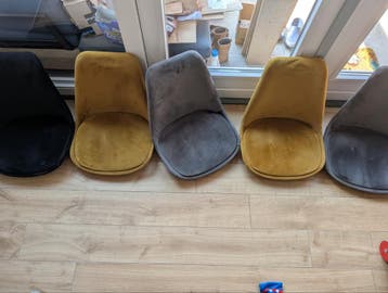 5 Kick velvet kuipstoelen ZONDER voeten