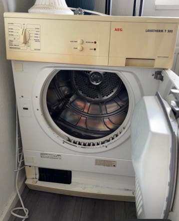 AEG Lavatherm T500 droger met reservoir