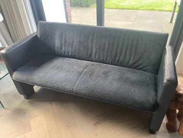 2 alcantara Leolux banken gratis ophalen Berkel-Enschot