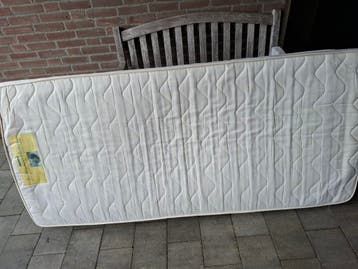 Eenpersoonsmatras gratis