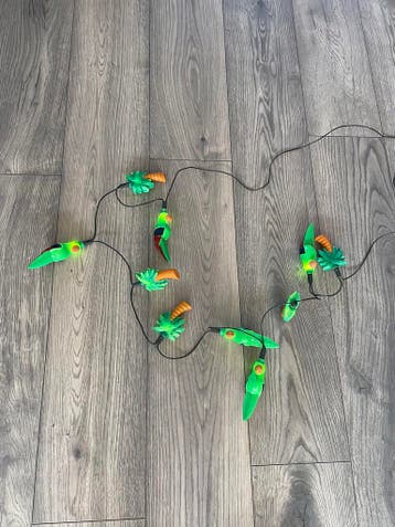 Nu gratis: Snoer Papegaai met Palmboom Lampjes-1Lampje kapot