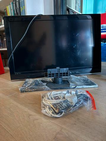 Samsung flatscreen 82 x 46 cm