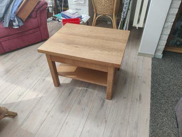 Gratis | Houten salontafel