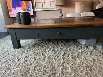 Salontafel hout 1.55 x 0.90 - gratis af te halen.