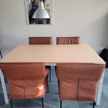 Eettafel uitschuifbaar (3 delen) gratis