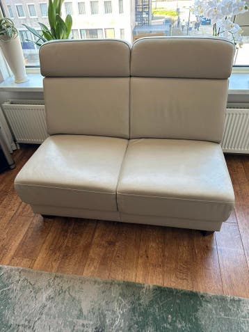 Bank delen, hoek en 2 zits zonder armleuningen.