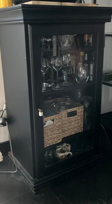 Gratis vitrinekastje