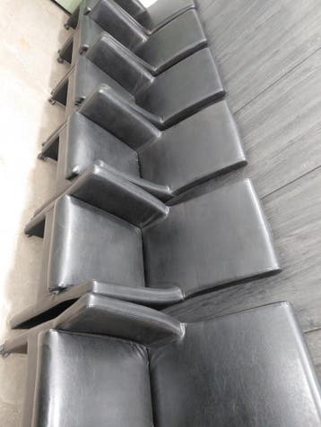 5x gratis eetkamerstoel - Zwart leer