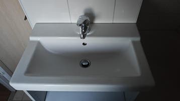 Gratis ophalen wasbak met kraan