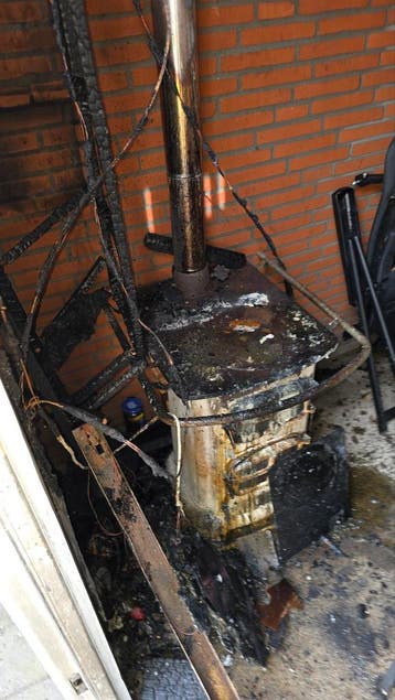 ETNA houtkachel, opknapper of ijzerboer..