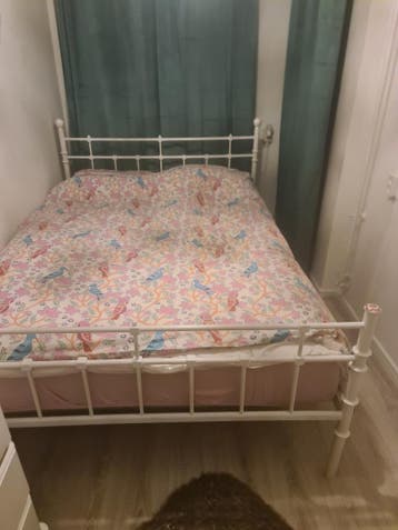 Gratis twijfelaar bed