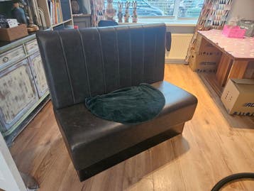 Gratis op halen. Eettafelbank zwart Kunstleer