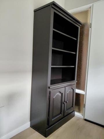 Gratis eikenhouten boekenkast