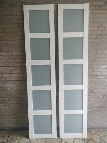 2x Deur pax kast Ikea gratis af te halen (excl. scharnieren)