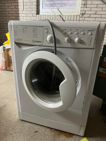 Indesit Wasmachine 5kg A+ 1400 toeren Engels display