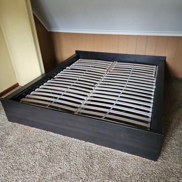 IKEA Bed met lattenbodem 180x220 - Gratis ophalen Heerde