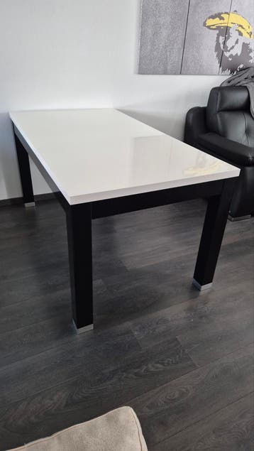 Eettafel 160x90x80 gratis ophalen