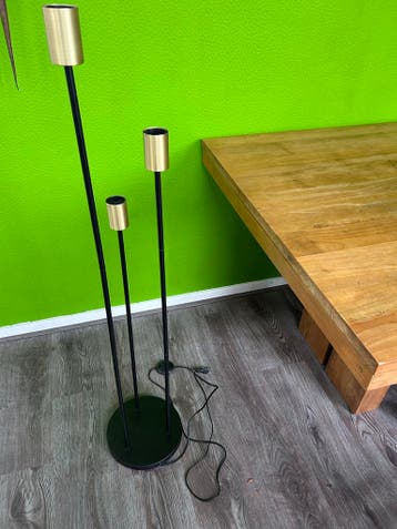 Moderne vloerlamp met 3 spots - Zwart/Goud