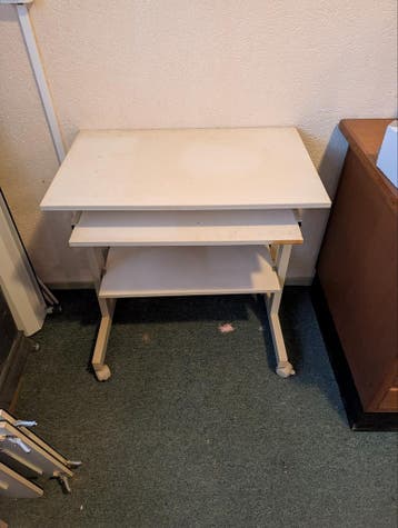 Compacte computer tafel 75x48x78 cm