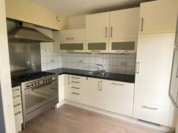 Complete tweedehands keuken