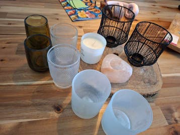 Diverse kaarsenhouders/ theelichthouders. In 1x op te halen