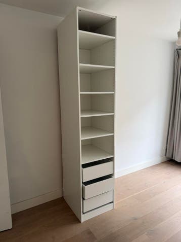 Ikea Pax kast met planken en lades