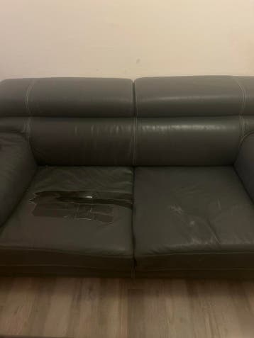 Gratis af te halen: Comfortabele zitsbank wegens verhuizin