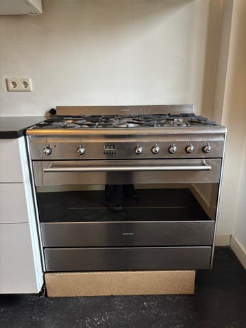 Smeg gasfornuis 5 pits met oven