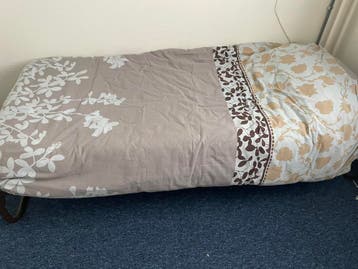 Gratis bed met toebehoren