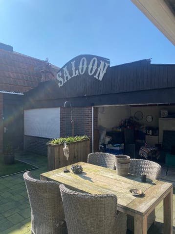 Houten wand Tex saloon