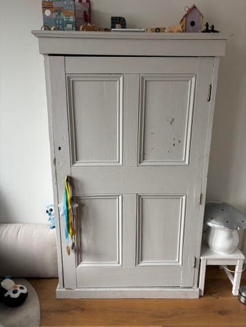 Brocante kast - zsm ophalen