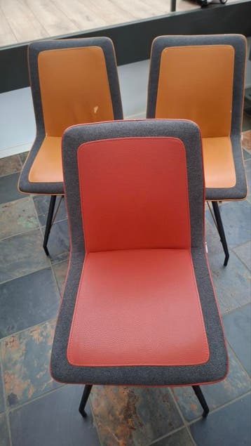 3 Xooon eetkamer stoelen gratis