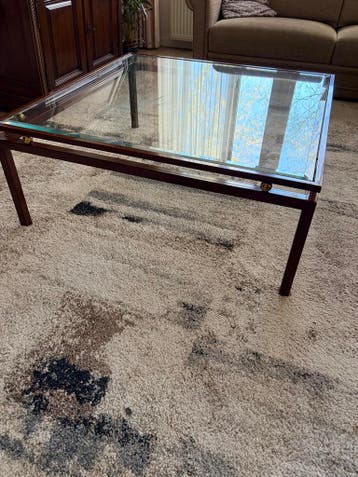 Salontafel met glazen blad