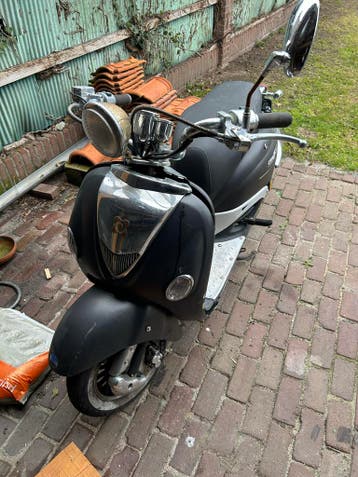 AGM Retro Extra 50cc - Loopt niet, voor de handige klusser
