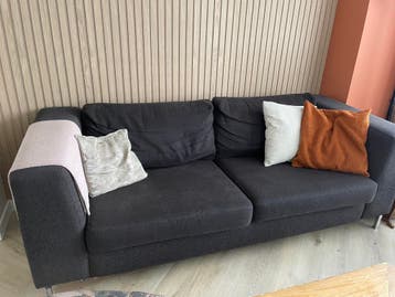 Bank met poef gratis op te halen