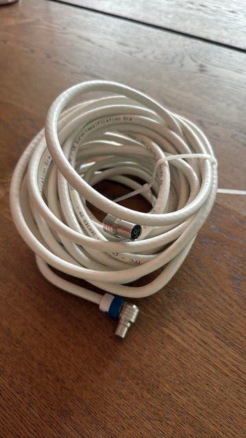 Lange coax kabel